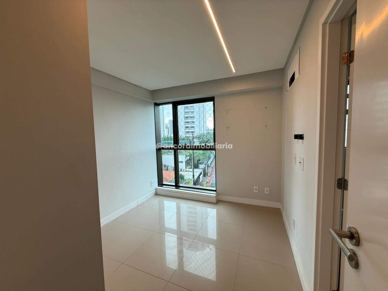 Apartamento à venda no Ilha do Retiro: 