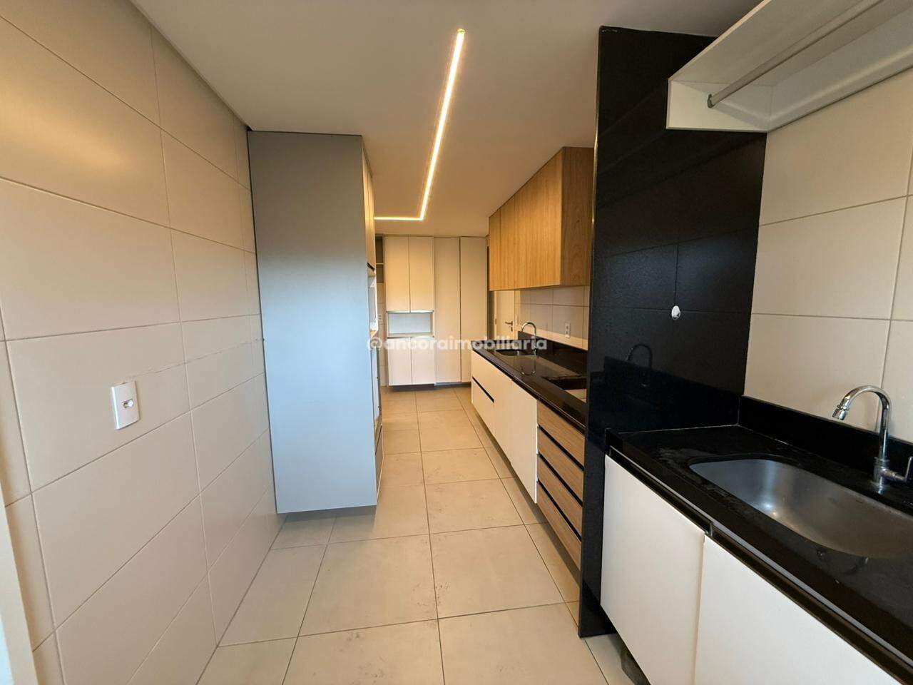 Apartamento à venda no Ilha do Retiro: 