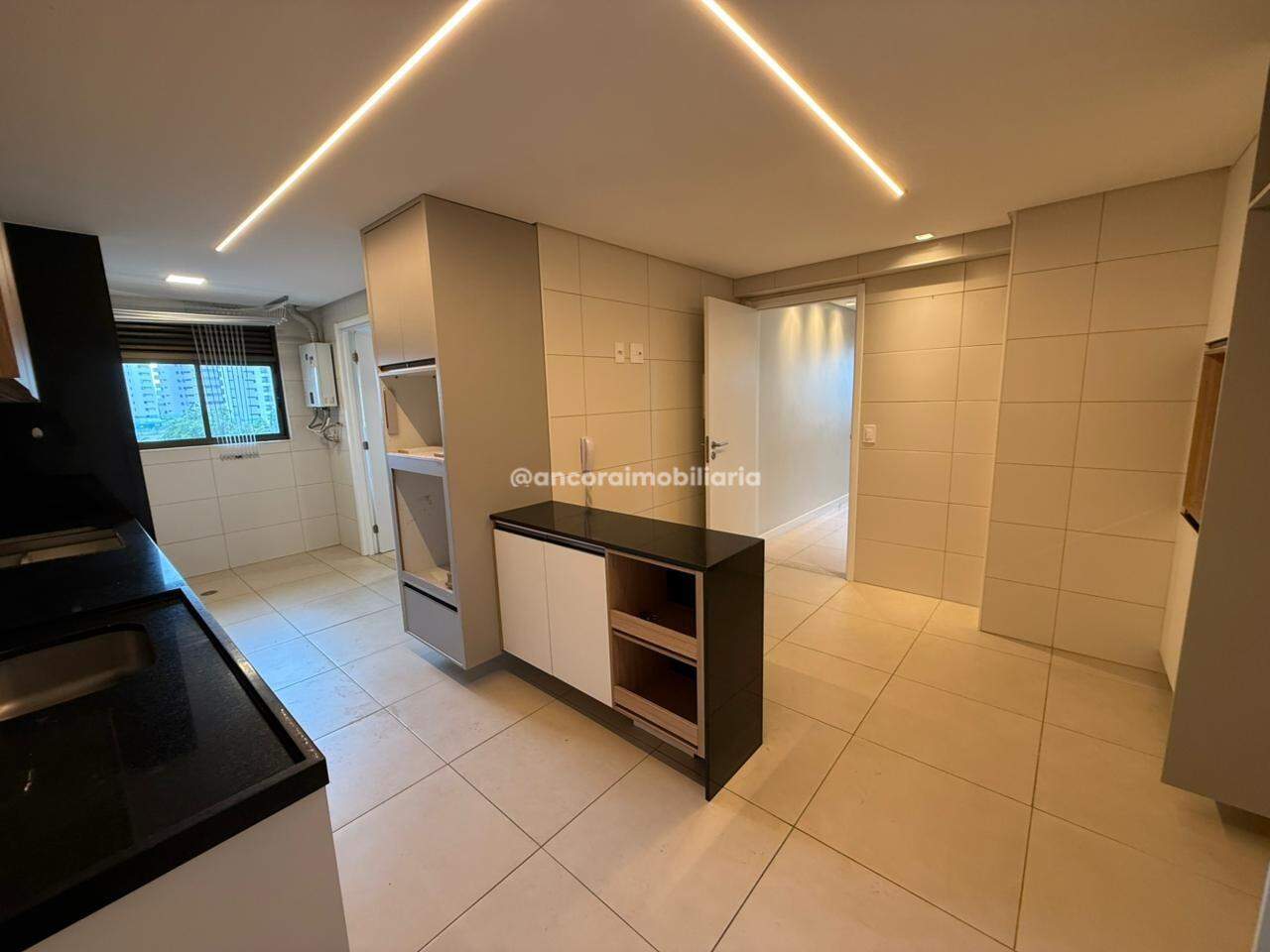 Apartamento à venda no Ilha do Retiro: 
