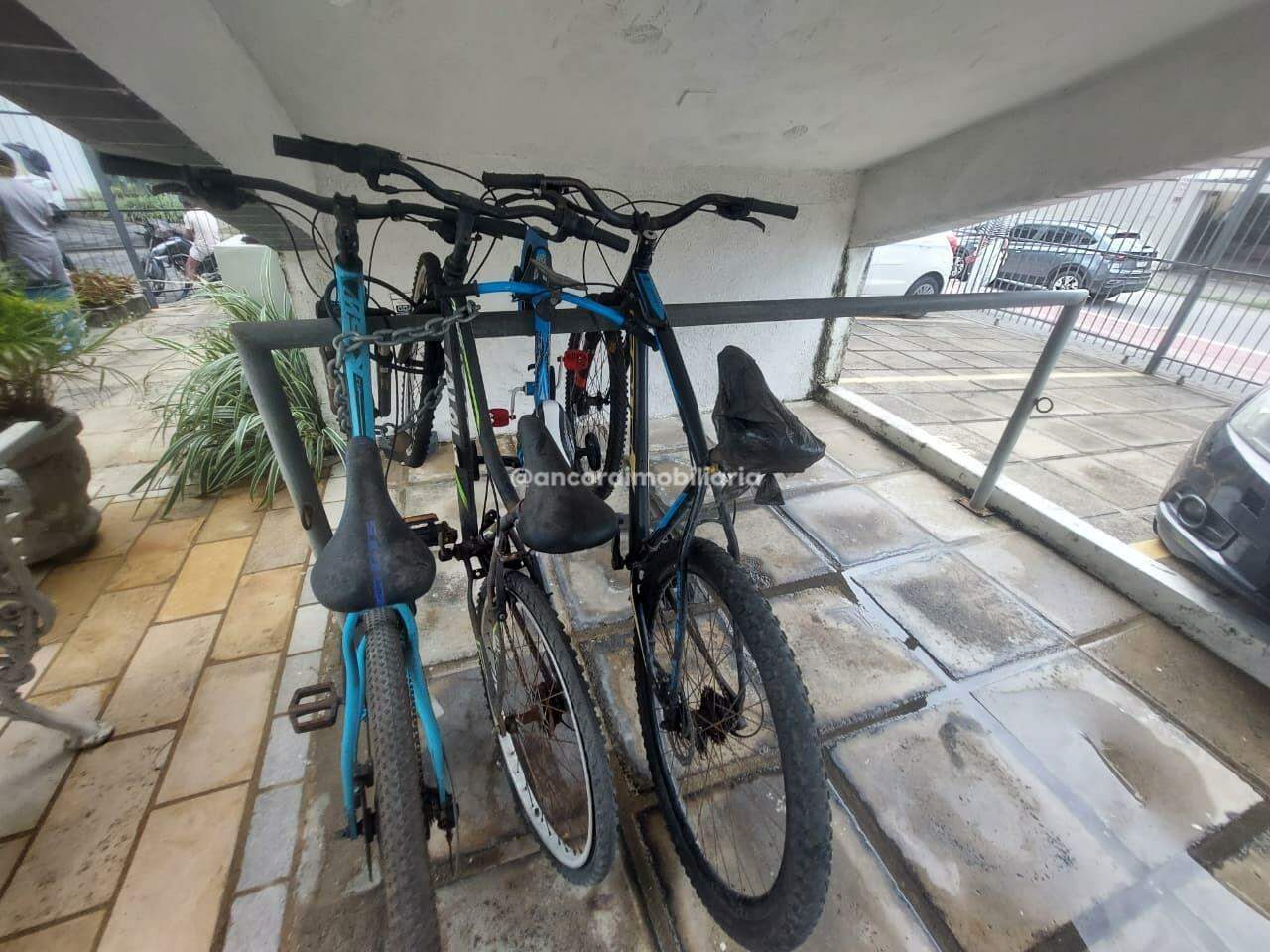 Apartamento à venda no Ilha do Leite: 