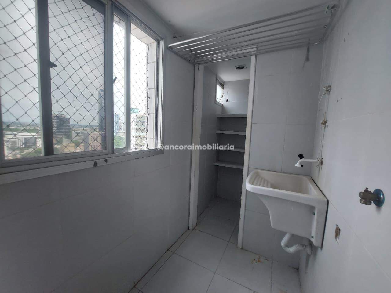 Apartamento à venda no Ilha do Leite: 