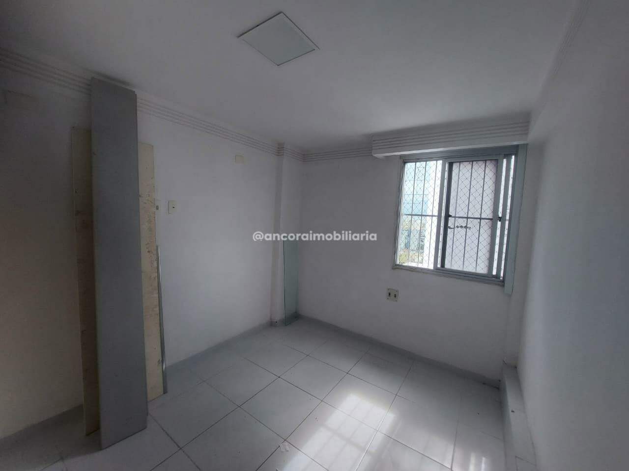 Apartamento à venda no Ilha do Leite: 
