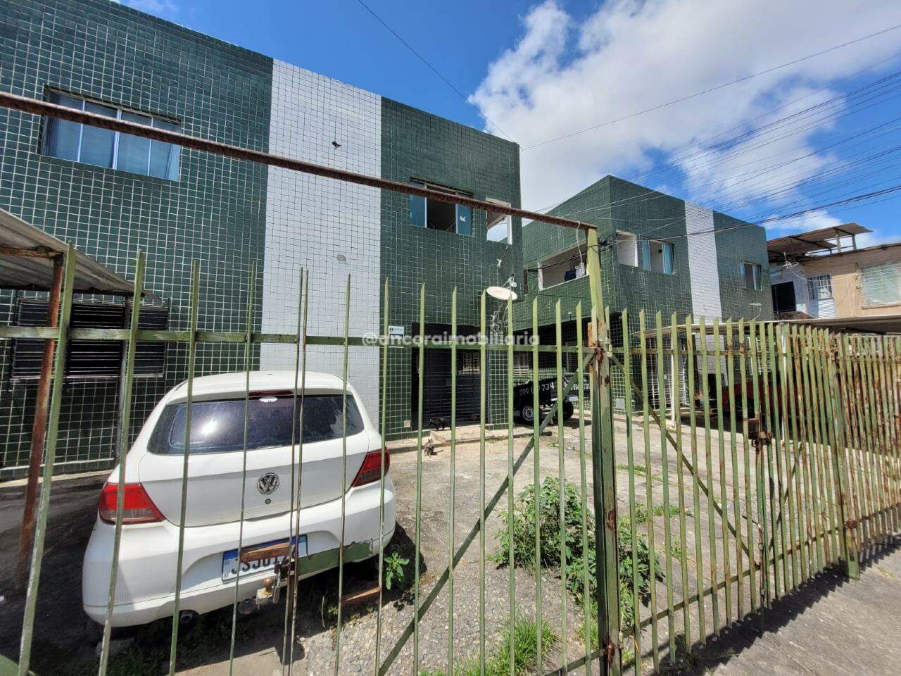 Apartamento para aluguel no Cajueiro Seco: 