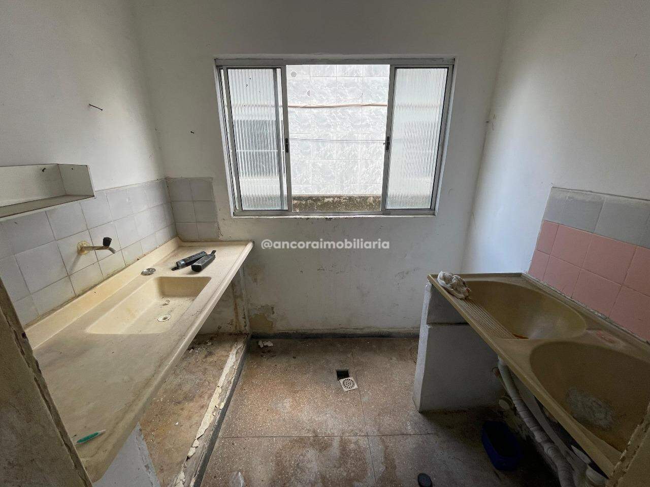 Apartamento para aluguel no Cajueiro Seco: 