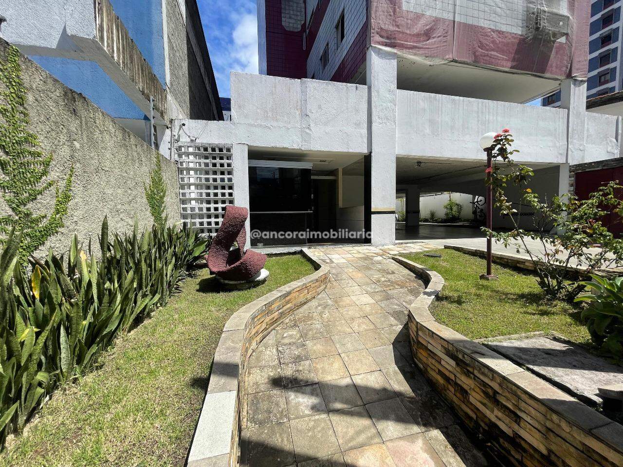 Apartamento para aluguel no Derby: