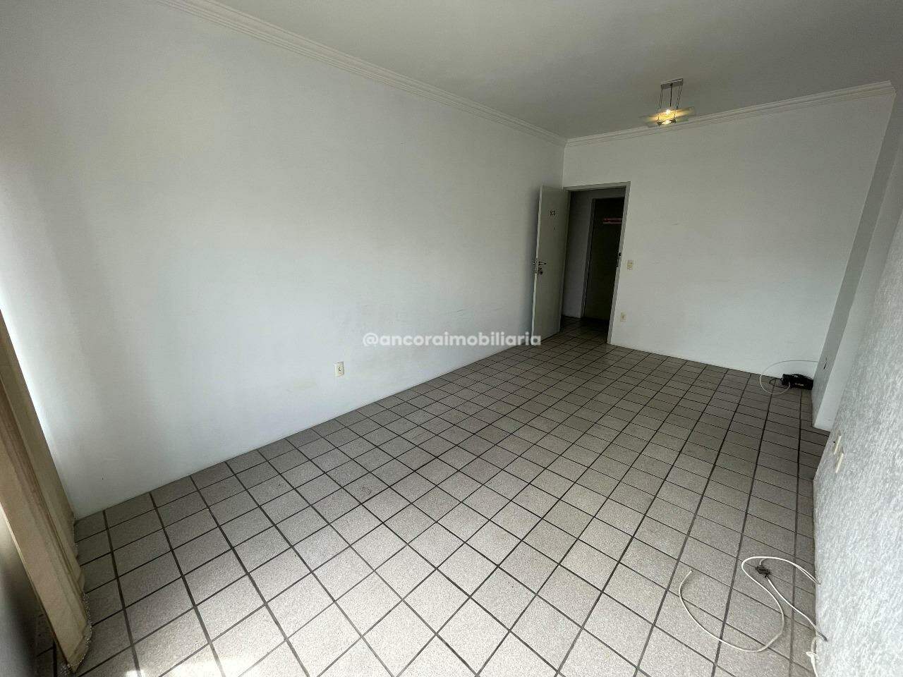 Apartamento para aluguel no Derby: