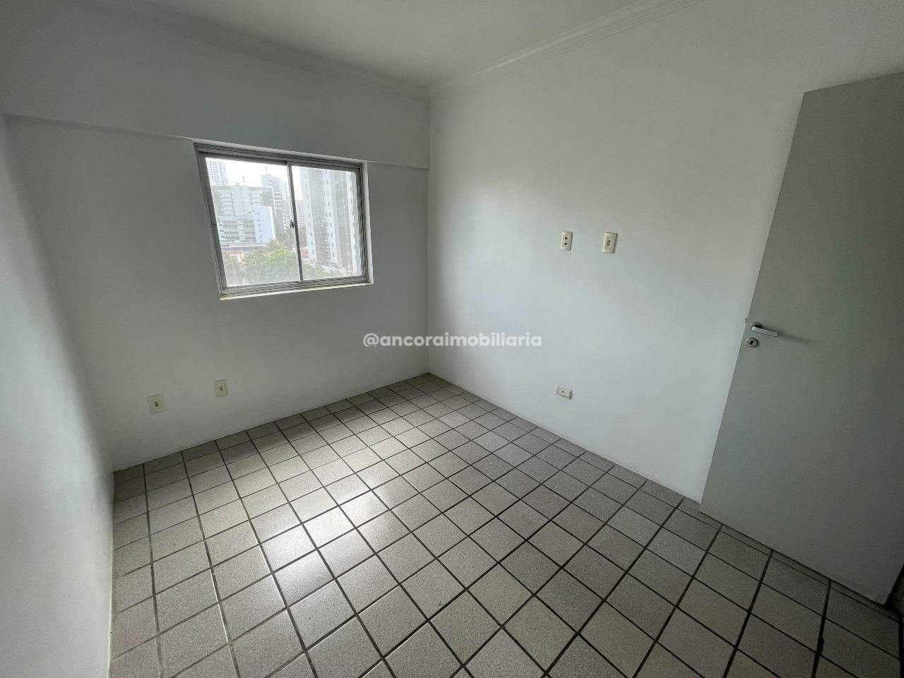 Apartamento para aluguel no Derby: