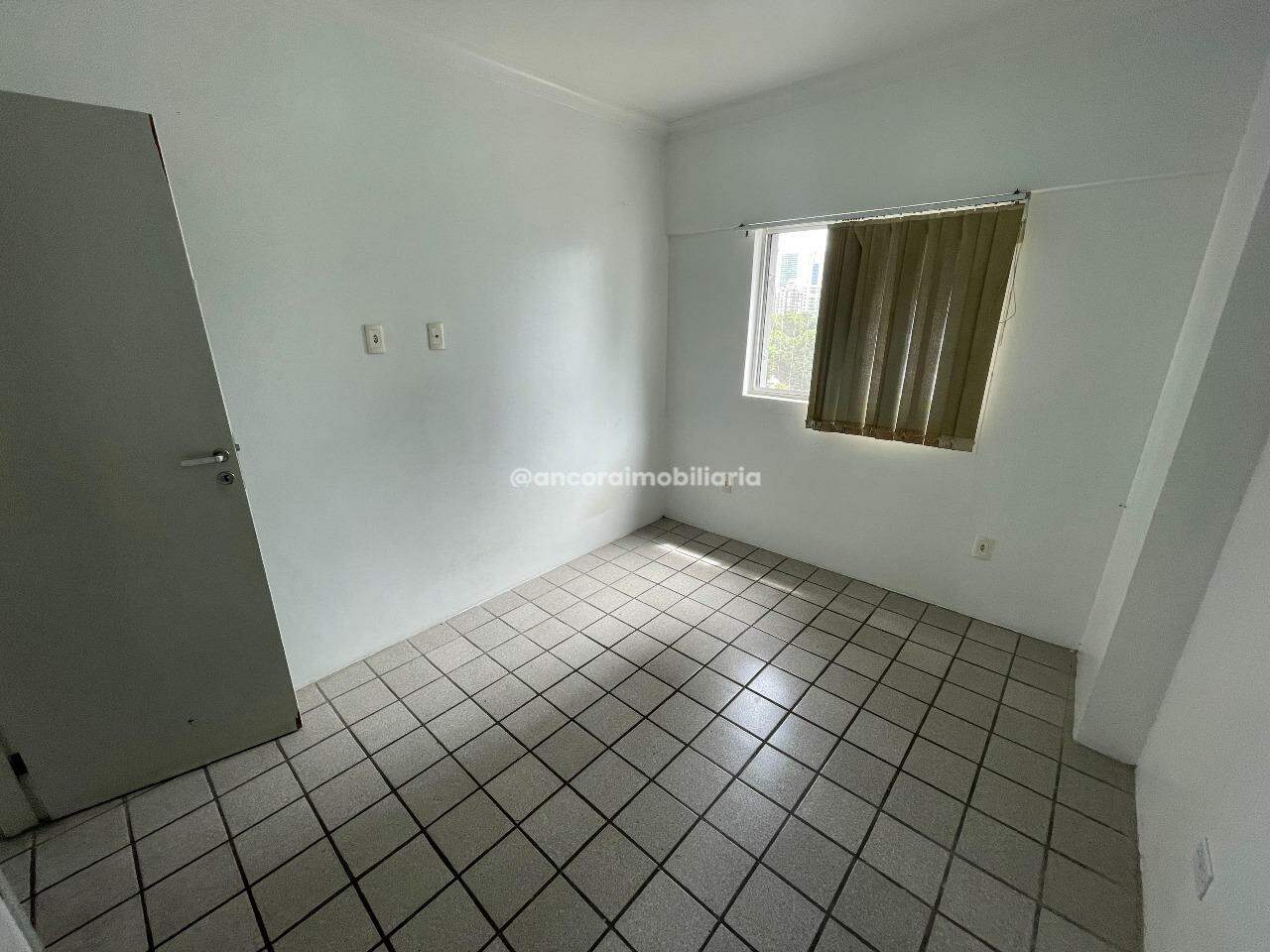 Apartamento para aluguel no Derby: