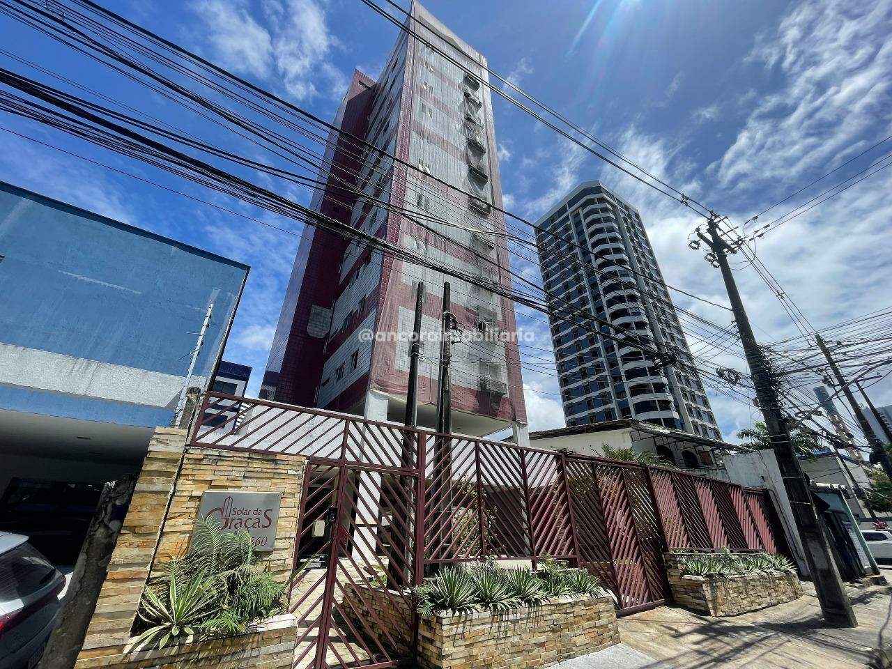 Apartamento para aluguel no Derby: 