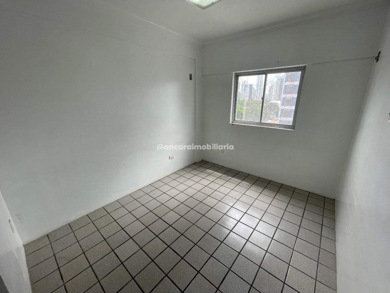 Apartamento para aluguel no Derby: