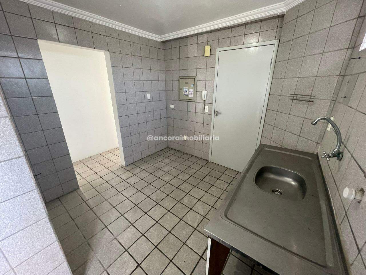 Apartamento para aluguel no Derby: