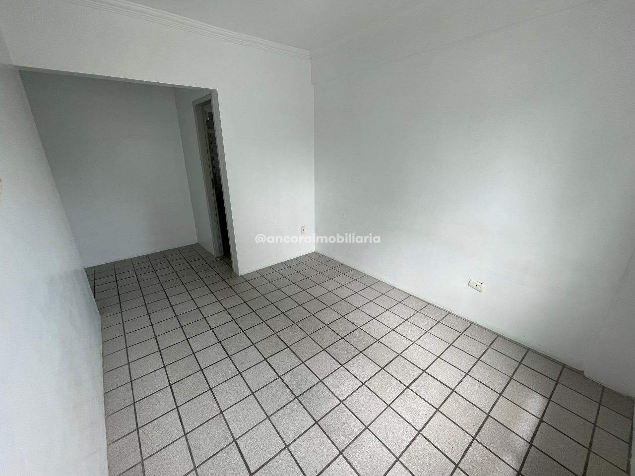 Apartamento para aluguel no Derby: