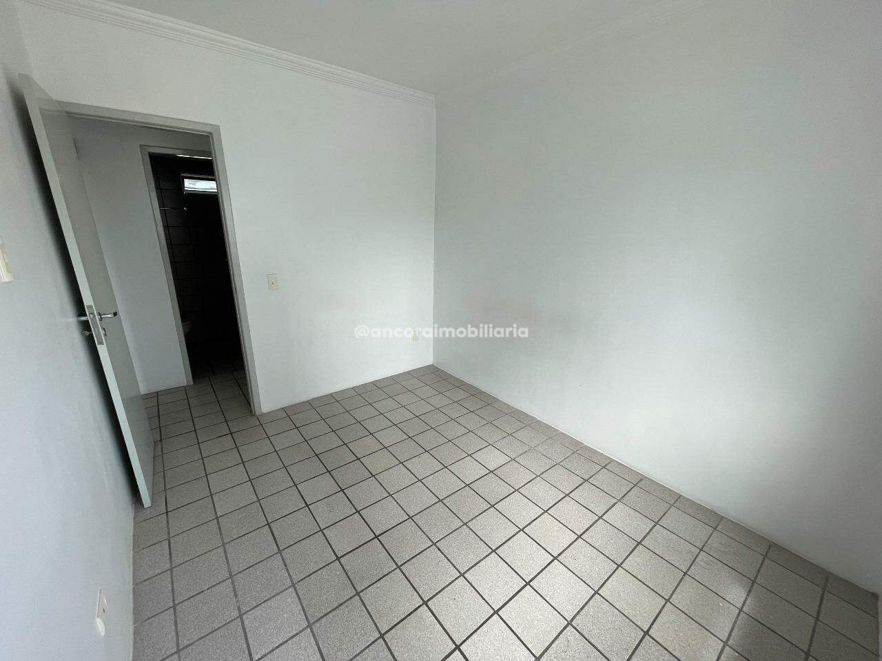 Apartamento para aluguel no Derby: