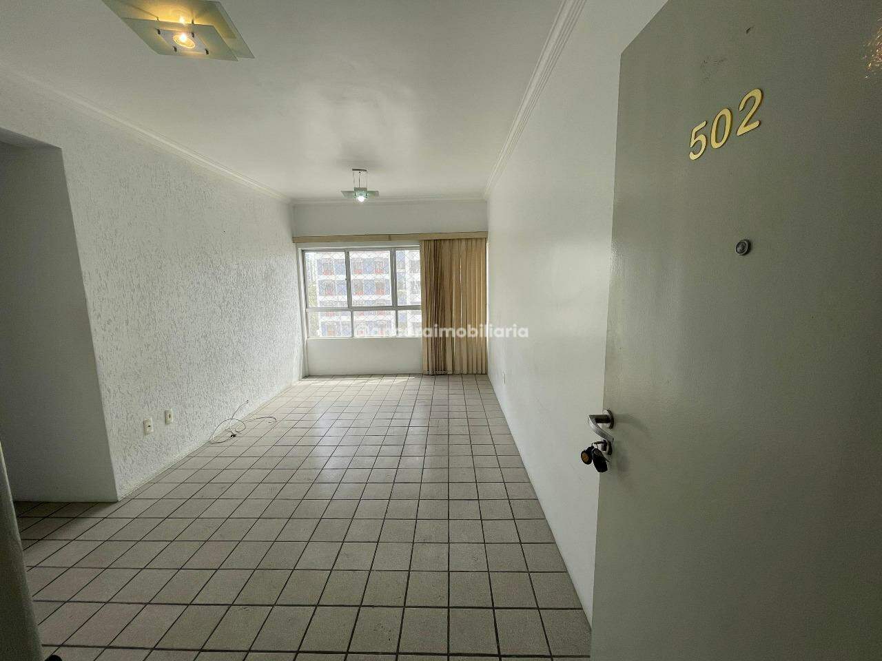 Apartamento para aluguel no Derby: 
