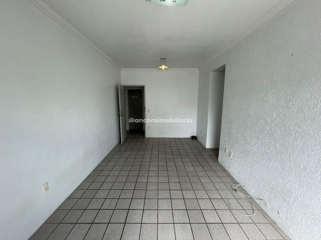Apartamento para aluguel no Derby: