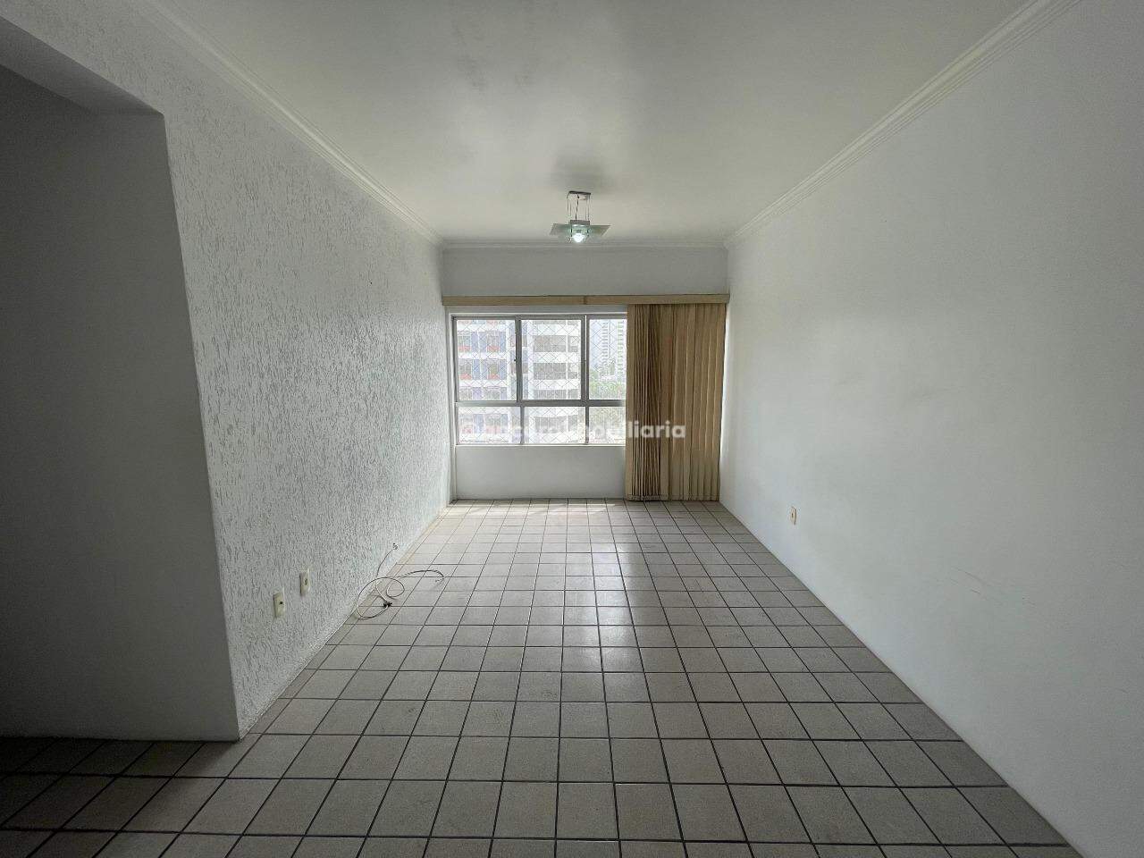 Apartamento para aluguel no Derby: