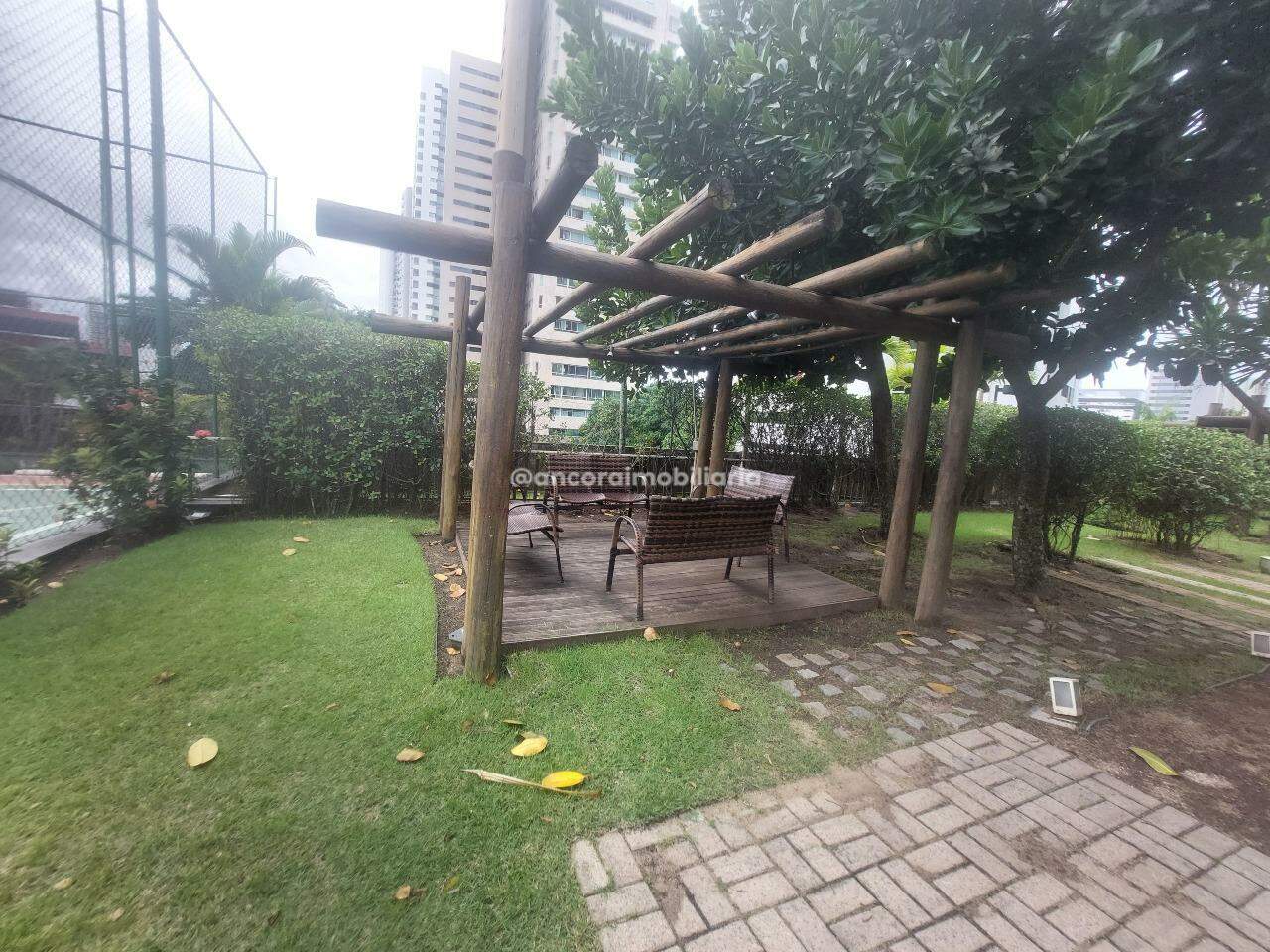 Apartamento à venda no Ilha do Retiro: 