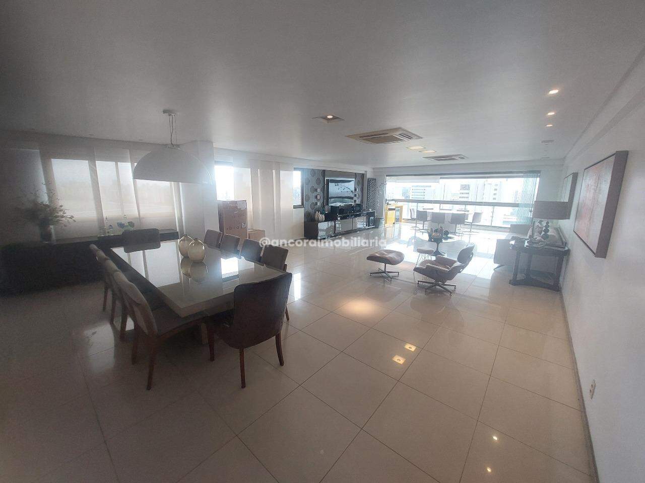 Apartamento à venda no Ilha do Retiro: 