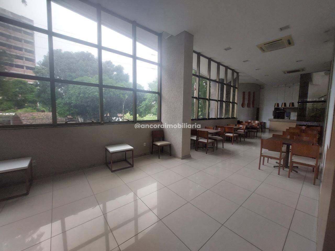 Apartamento à venda no Ilha do Retiro: 