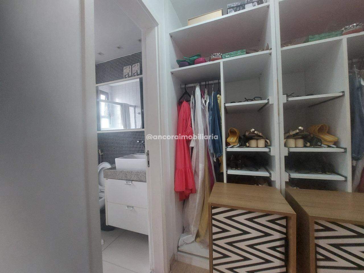 Apartamento à venda no Ilha do Retiro: 