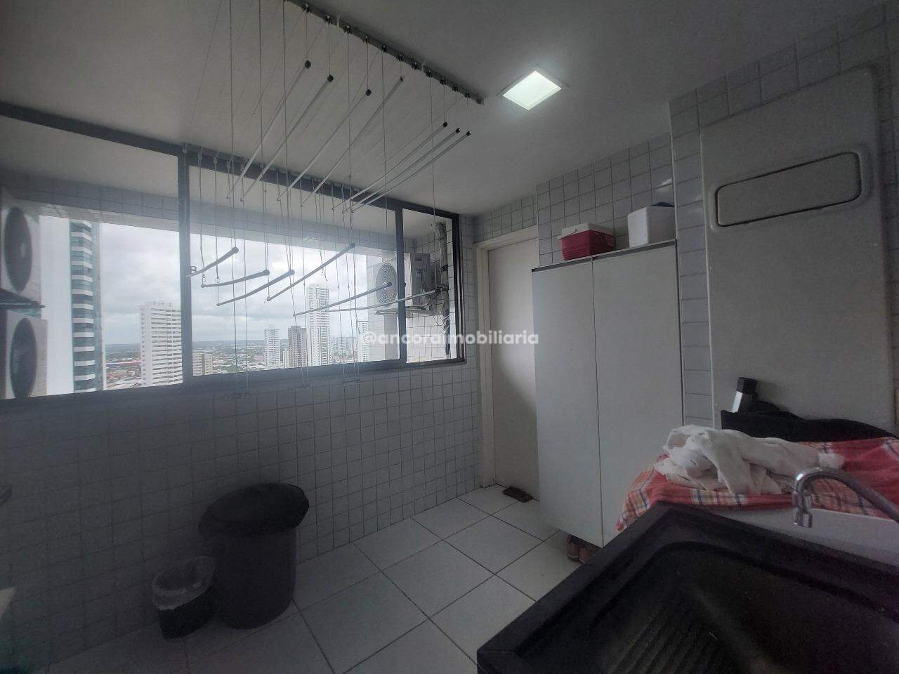 Apartamento à venda no Ilha do Retiro: 