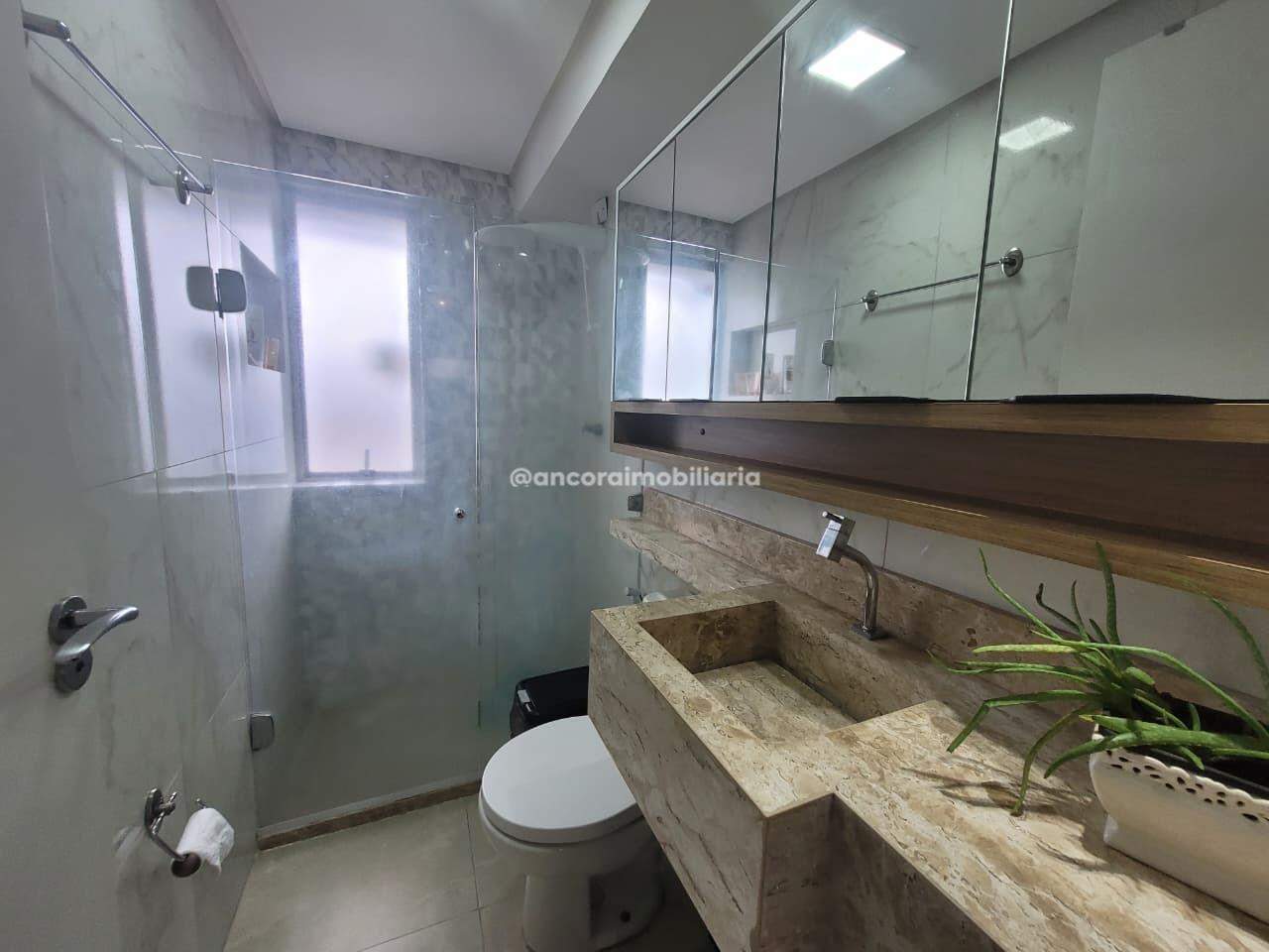 Apartamento para aluguel no Graças: 