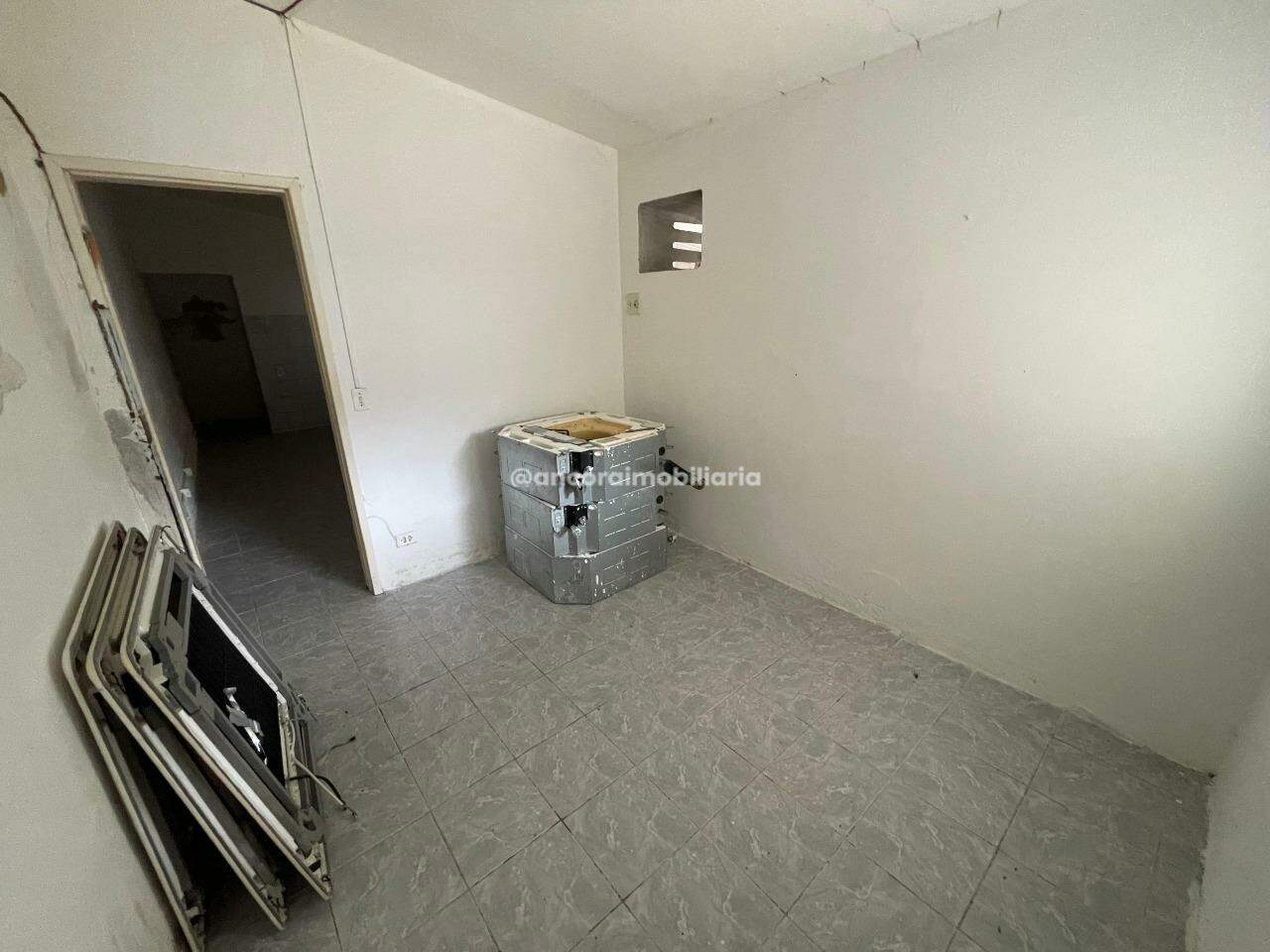 Casa para aluguel no Jardim Atlântico: 