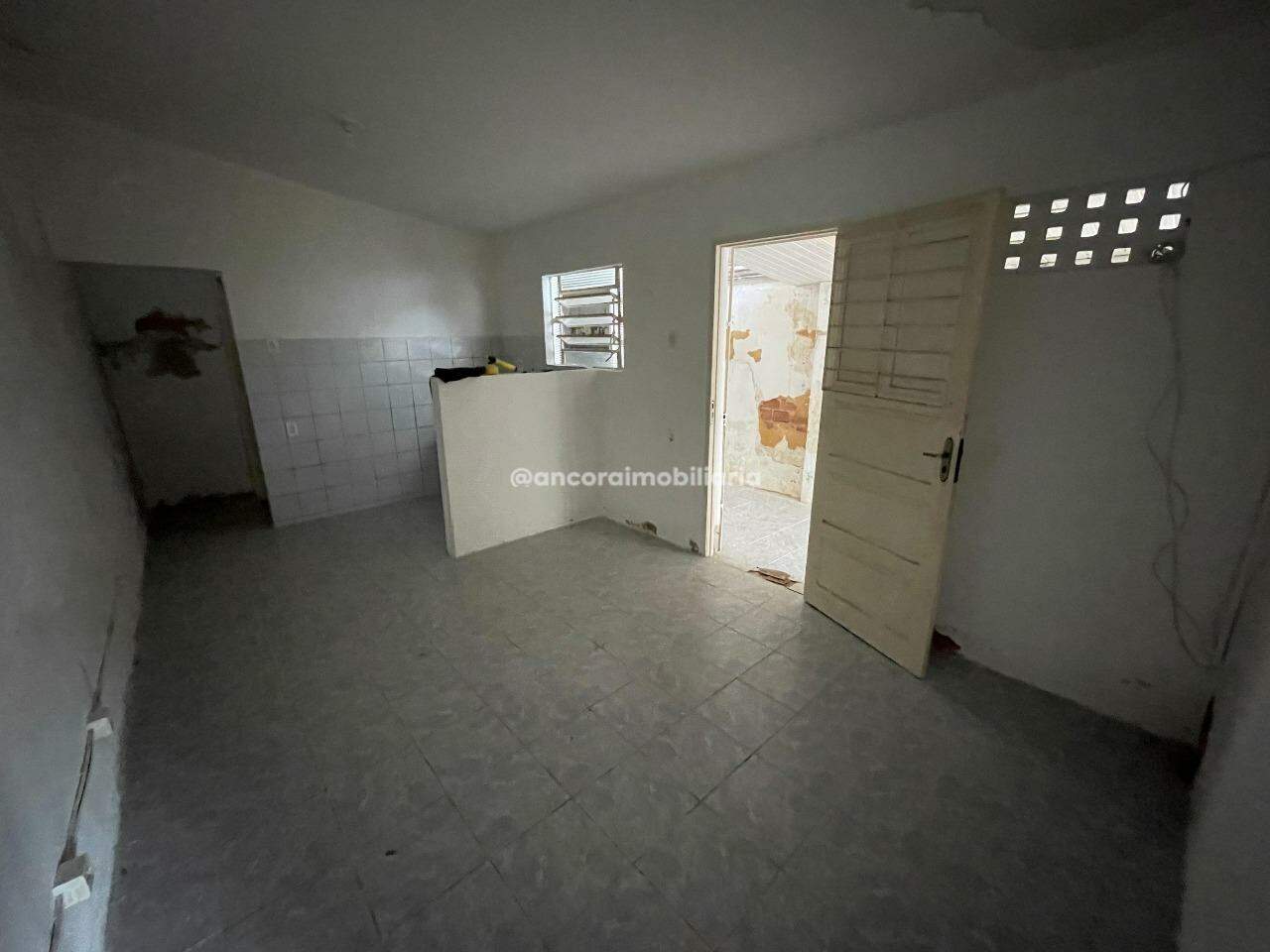 Casa para aluguel no Jardim Atlântico: 