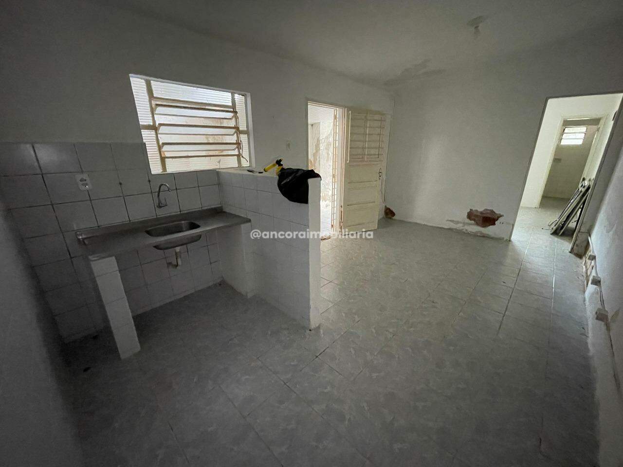 Casa para aluguel no Jardim Atlântico: 