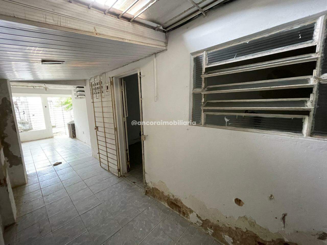Casa para aluguel no Jardim Atlântico: 