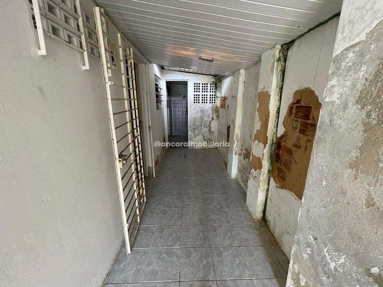 Casa para aluguel no Jardim Atlântico: 