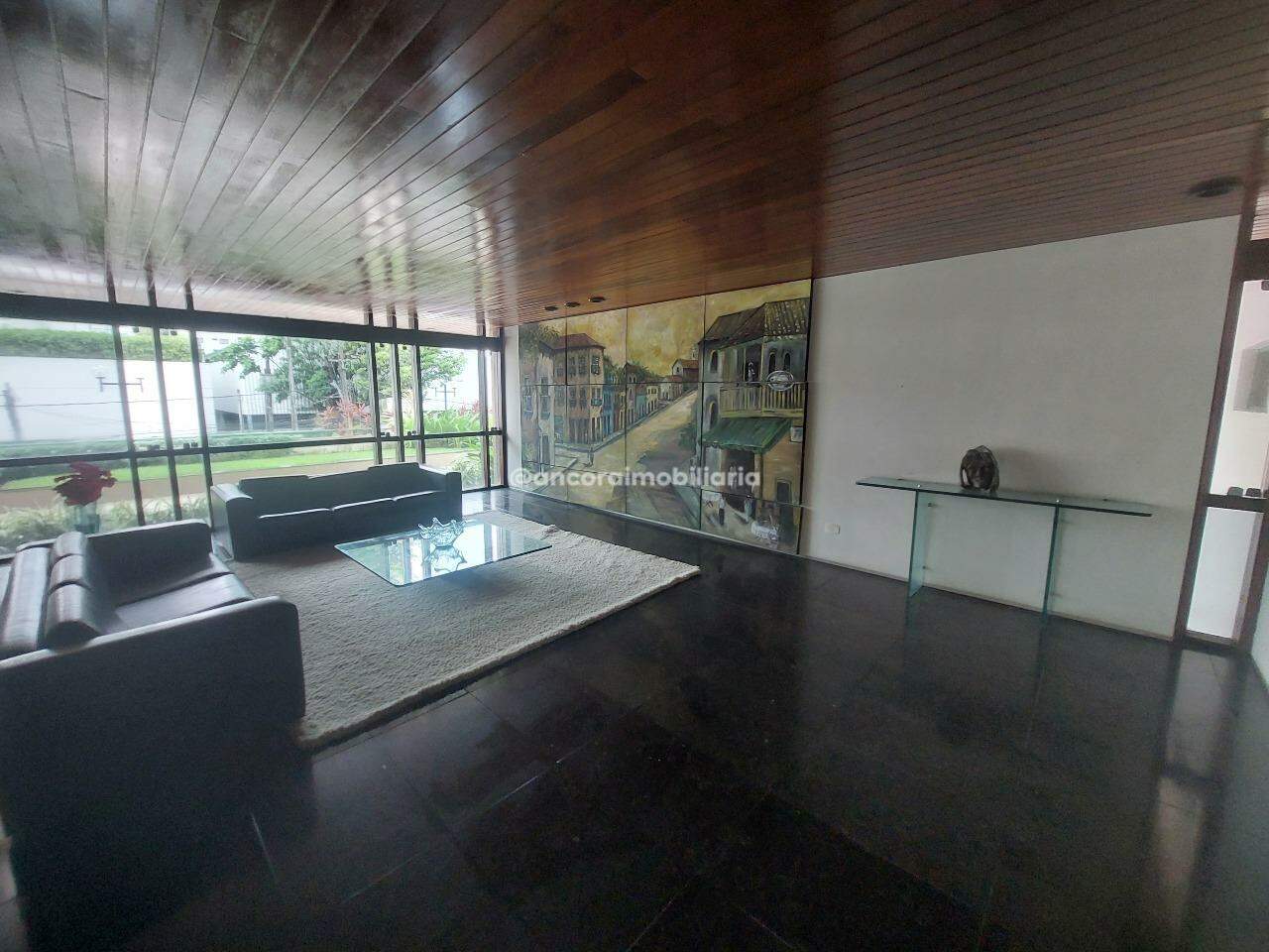 Apartamento à venda no Graças: