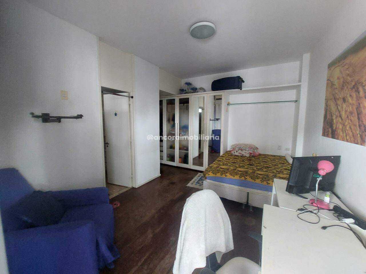 Apartamento à venda no Graças: