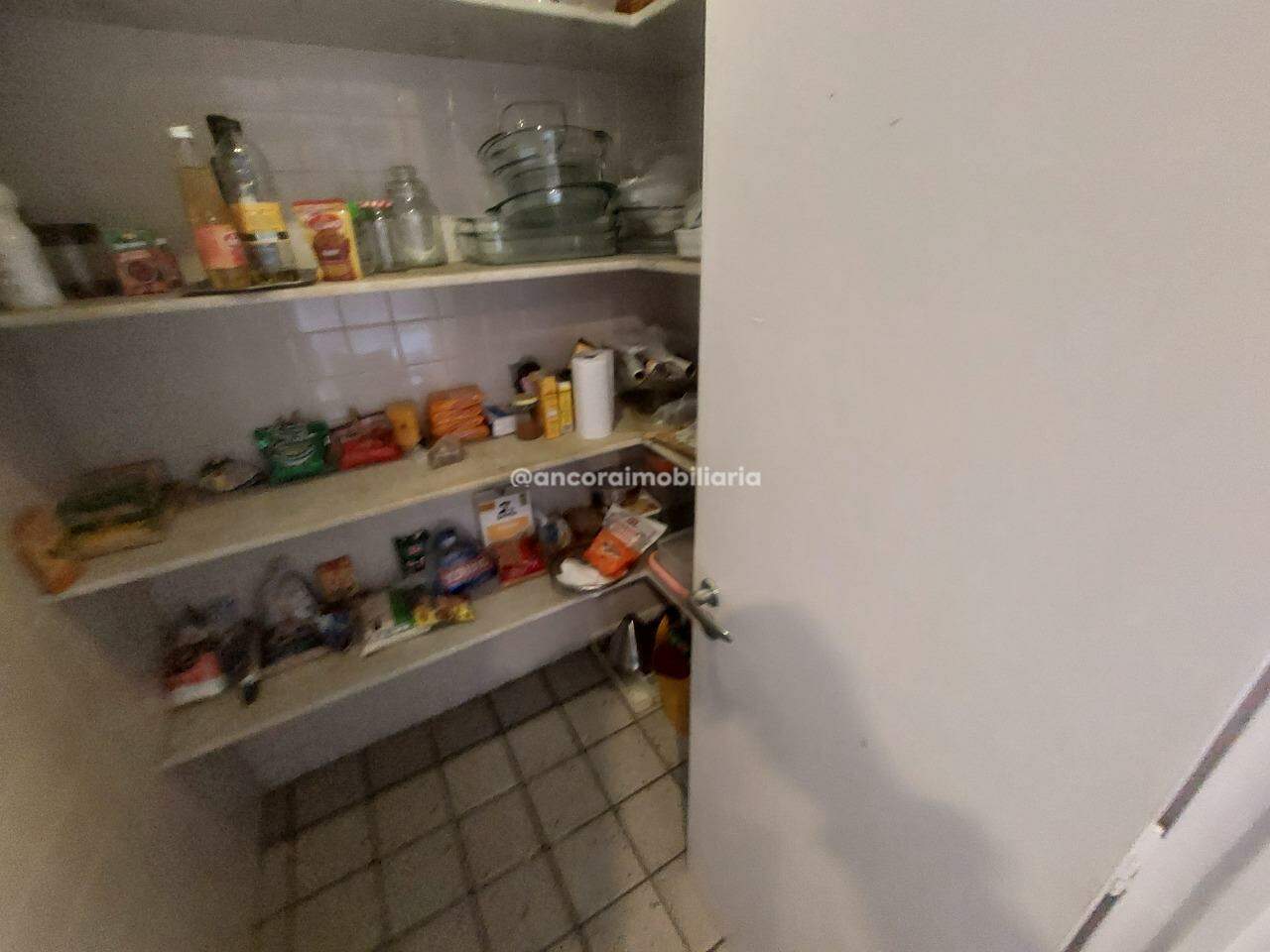 Apartamento à venda no Graças: