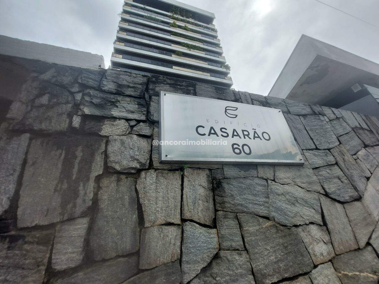 Apartamento à venda no Graças: 