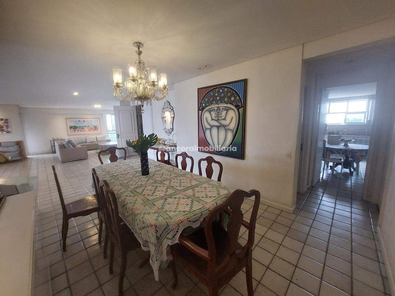 Apartamento à venda no Graças:
