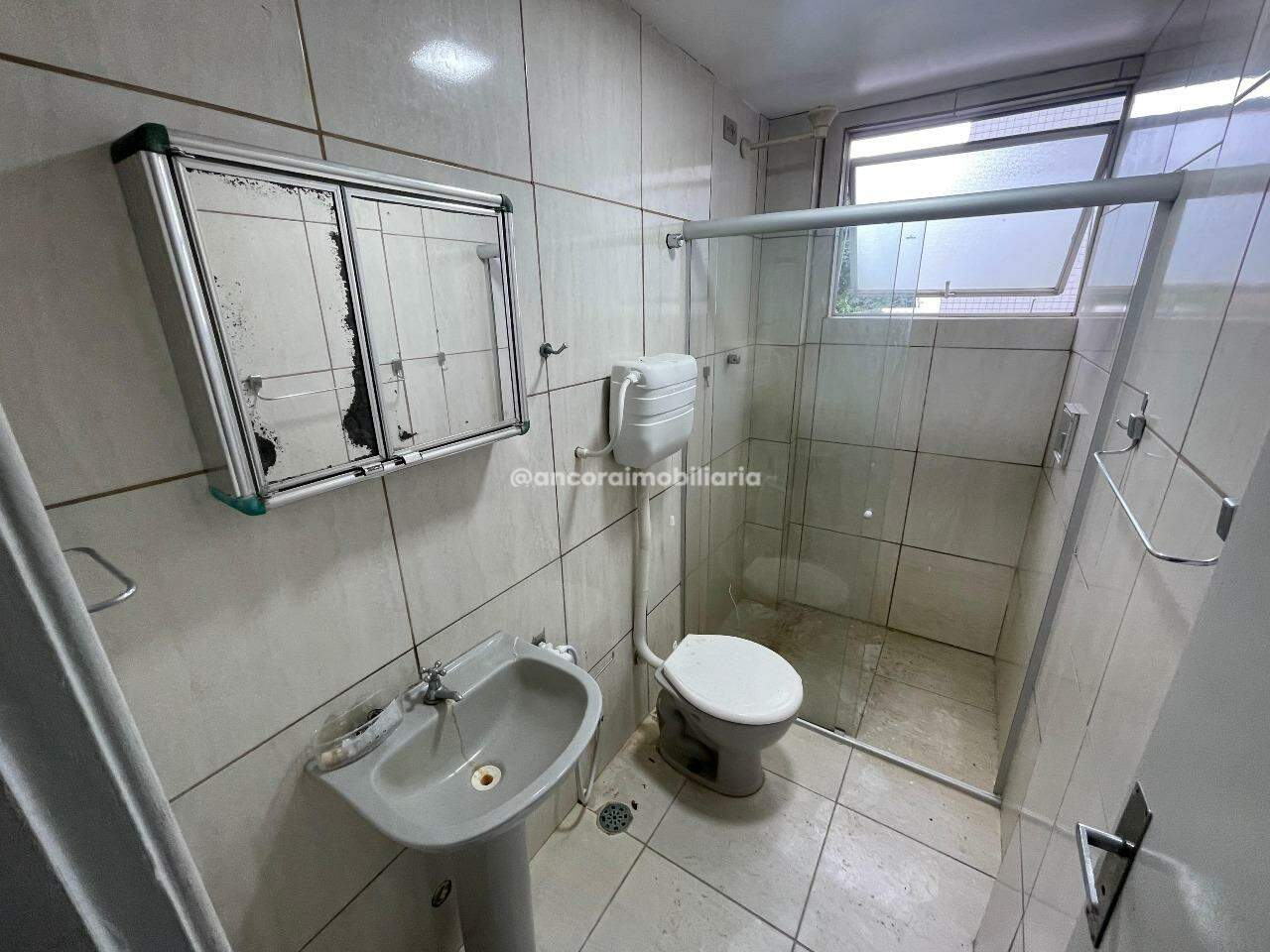 Apartamento para aluguel no Madalena: 
