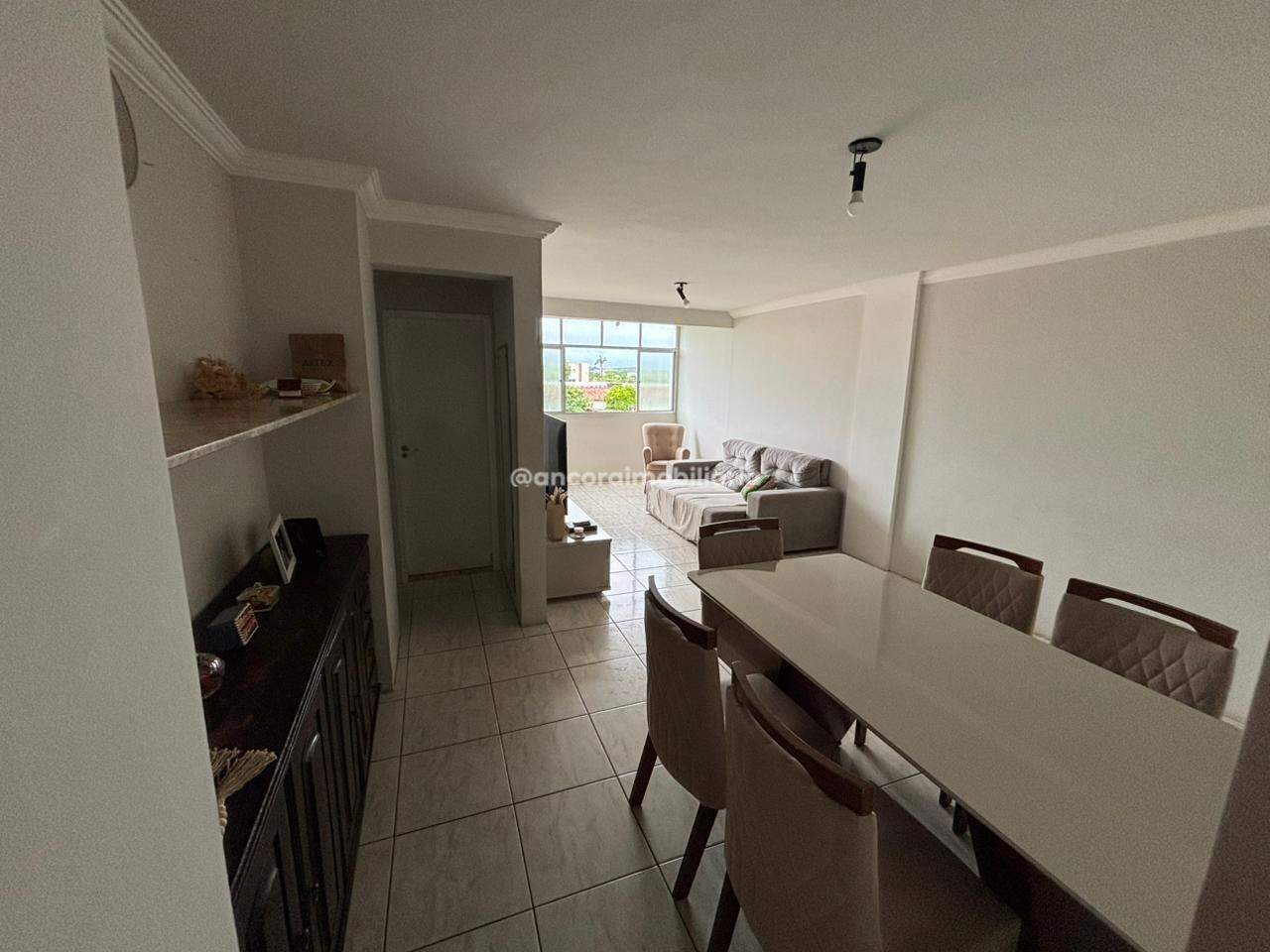 Apartamento à venda no Campo Grande: 