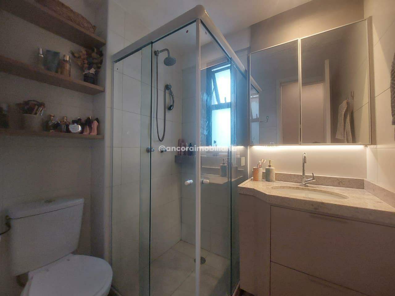 Apartamento à venda no Varzea: 