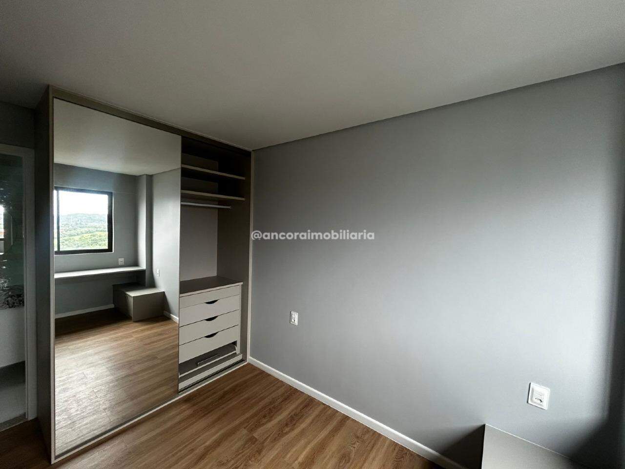 Apartamento à venda no Varzea: 