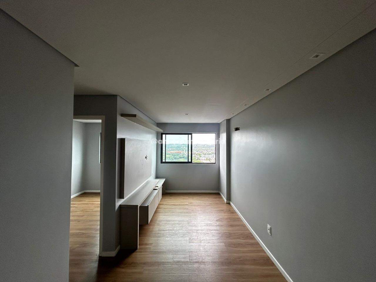 Apartamento à venda no Varzea: 