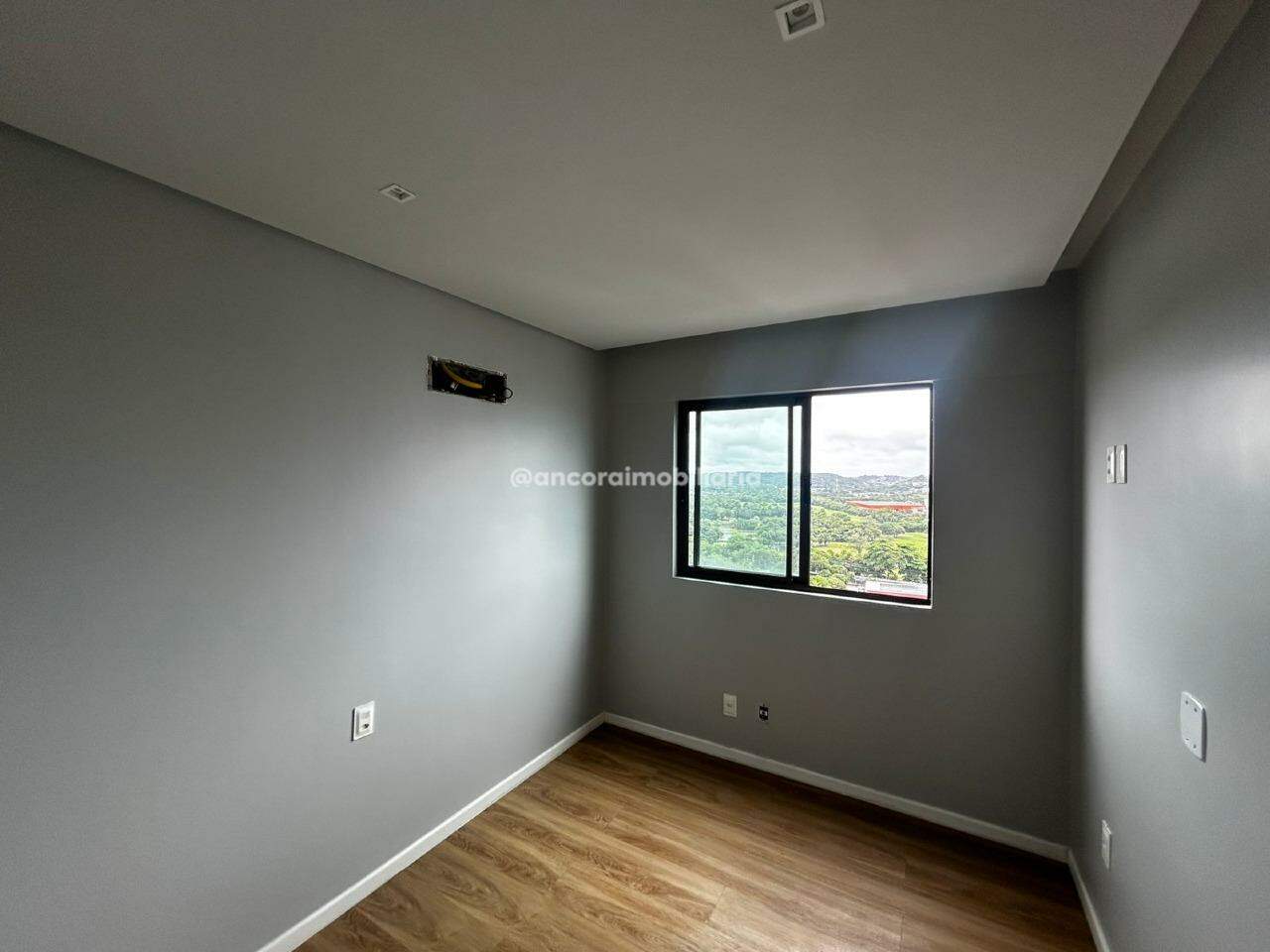 Apartamento à venda no Varzea: 
