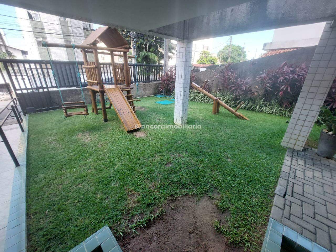 Apartamento à venda no Prado: 