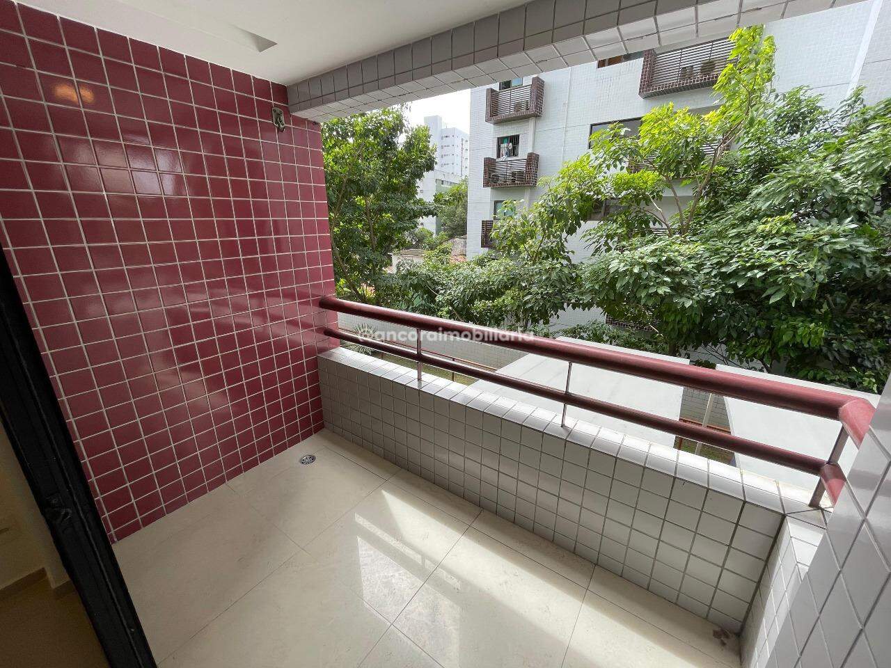 Apartamento para aluguel no Espinheiro: 