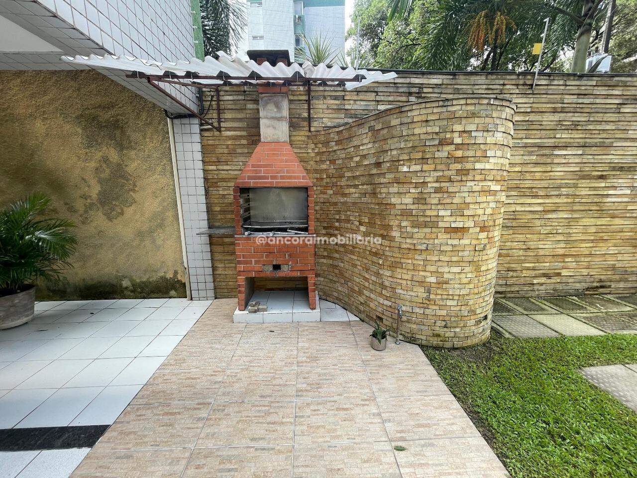 Apartamento para aluguel no Espinheiro: 