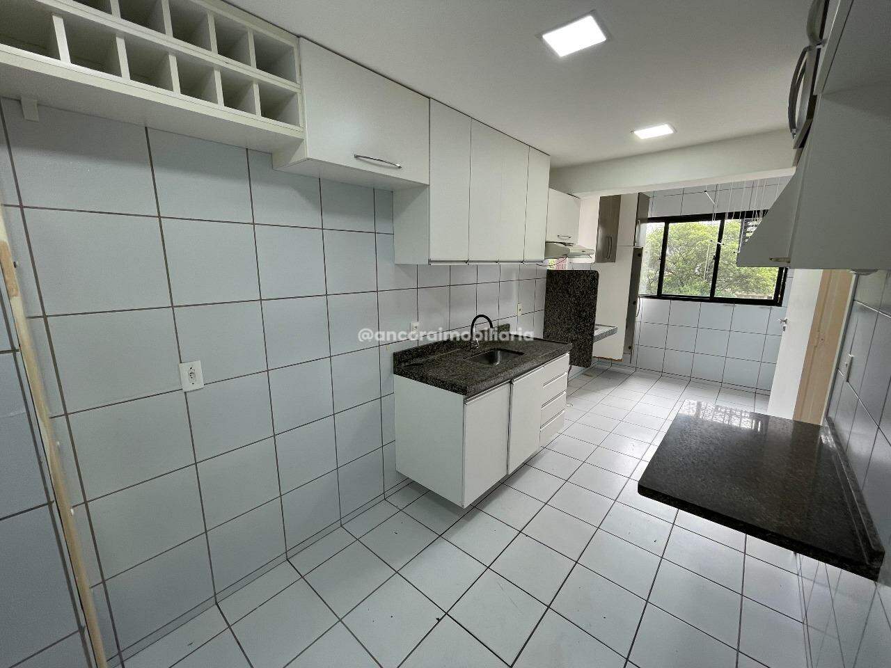 Apartamento para aluguel no Espinheiro: 