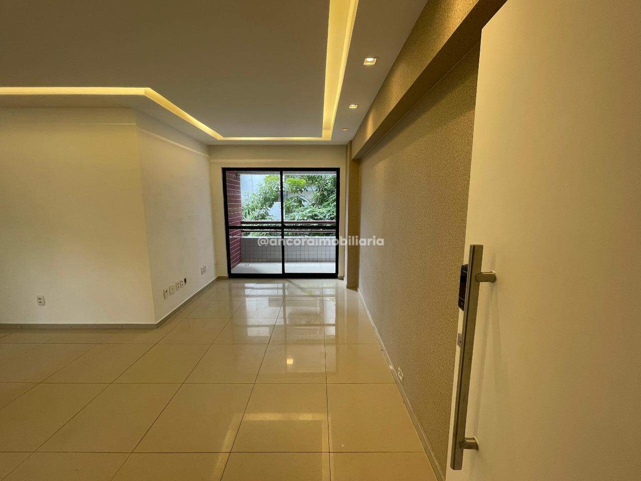 Apartamento para aluguel no Espinheiro: 