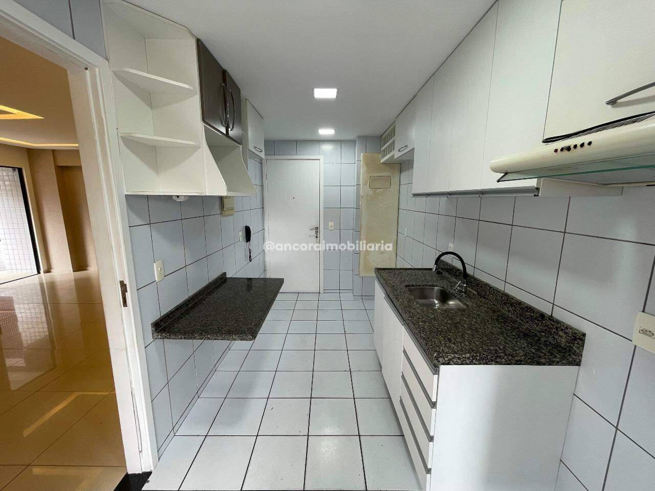 Apartamento para aluguel no Espinheiro: 