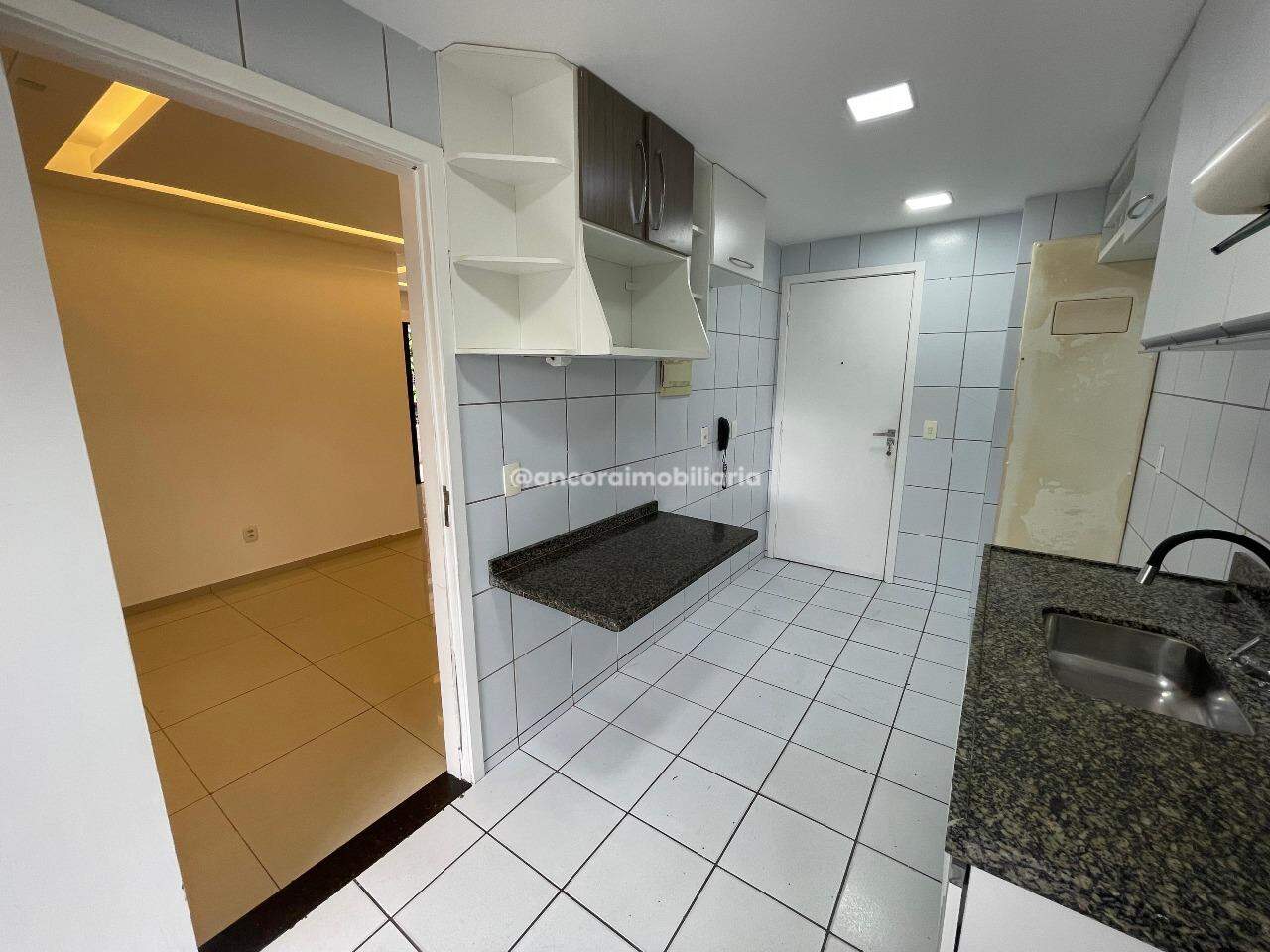 Apartamento para aluguel no Espinheiro: 