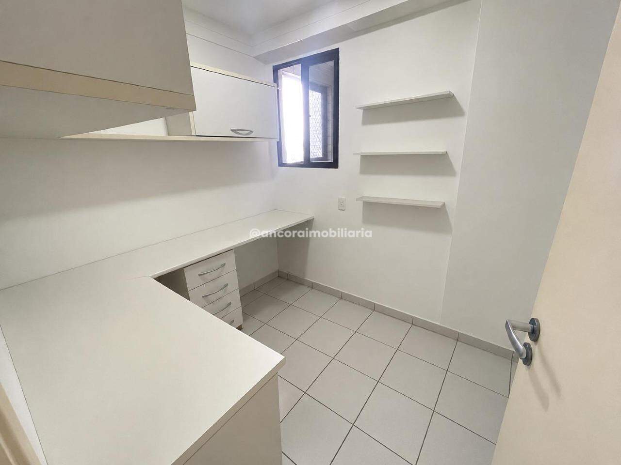 Apartamento para aluguel no Encruzilhada: 